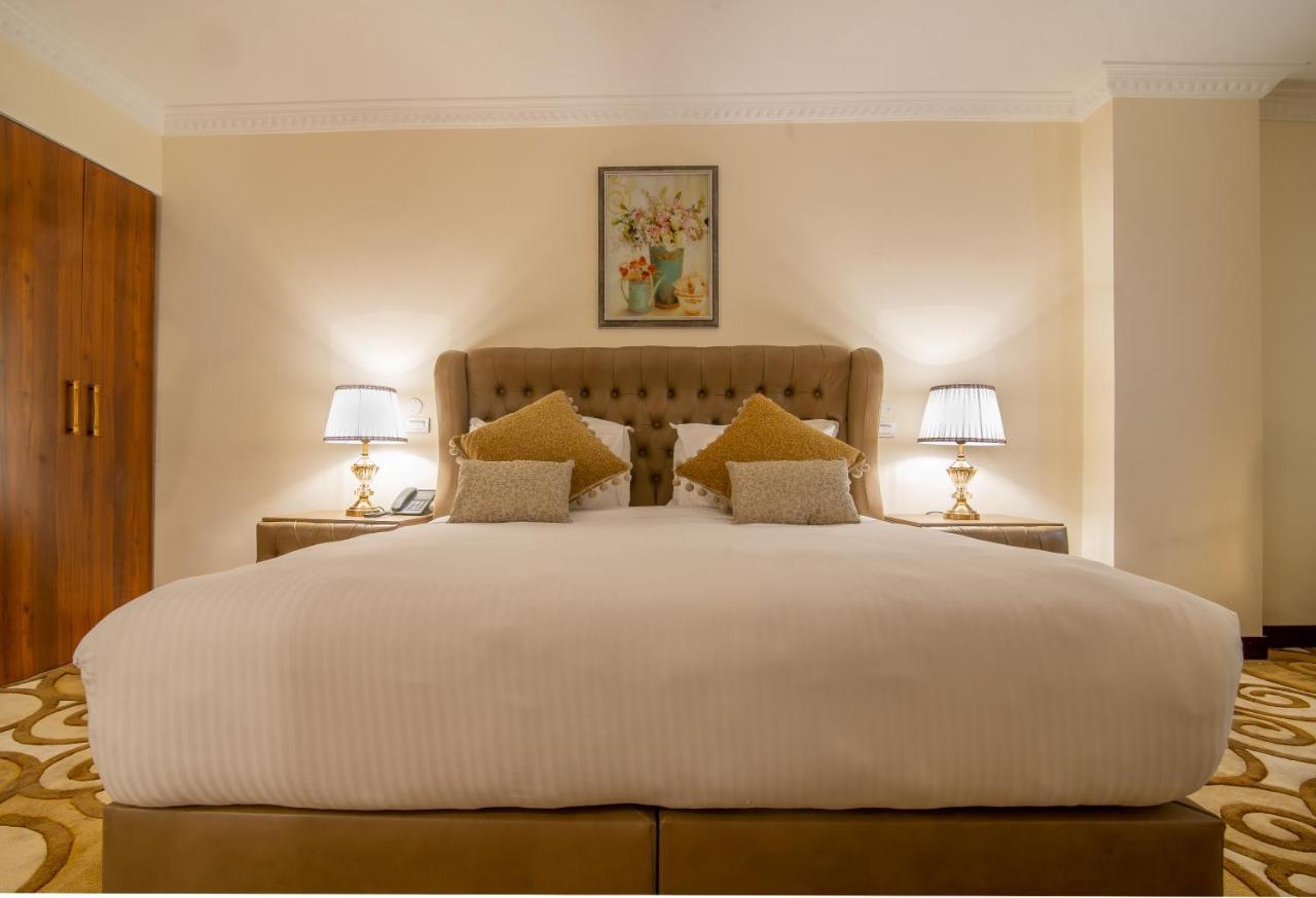 The Grand Palace Hotel Addis Ababa Bagian luar foto